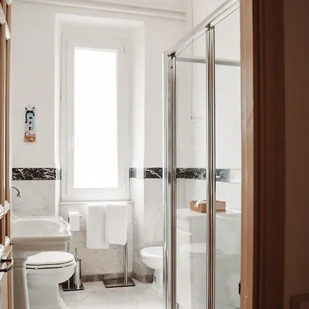 Casa Elegante In Mezzo Al * 라스페치아