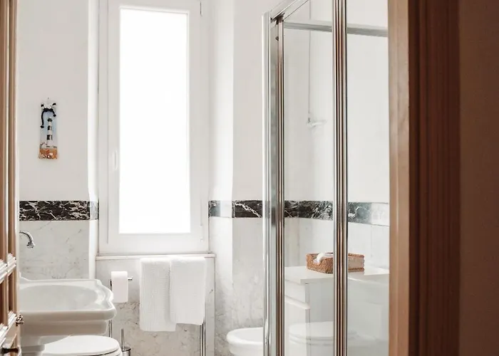 Casa Elegante In Mezzo Al * La Spezia